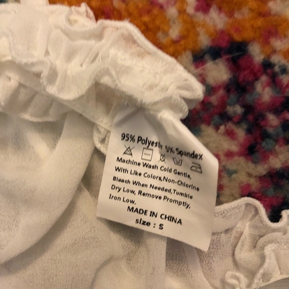 SOLD Sheer white Amazon lingerie set - Picture 6 of 7